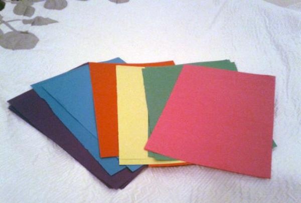 farvet papir