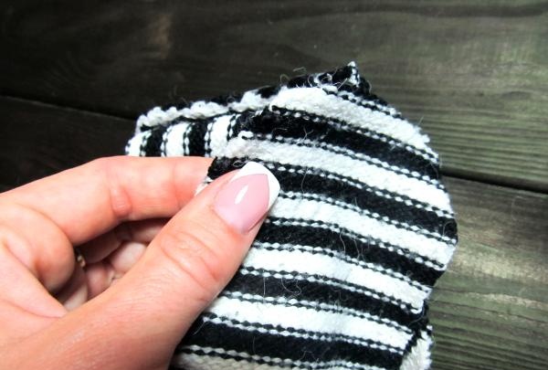 Reutilizarea unui pulover vechi și șosete