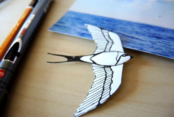 Изрежите нацртану птицу
