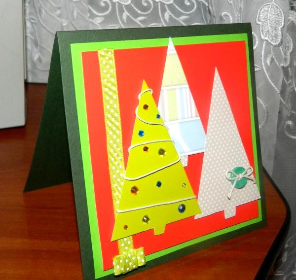 Cartão de ano novo com árvore de Natal