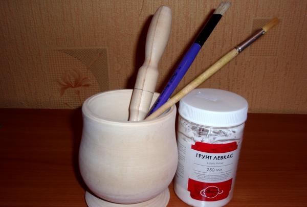 mortar at pestle painting