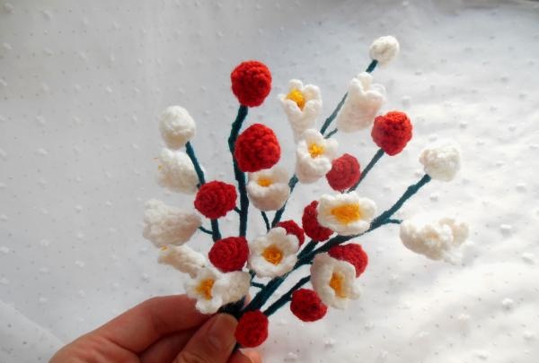 Fleurs décoratives au crochet