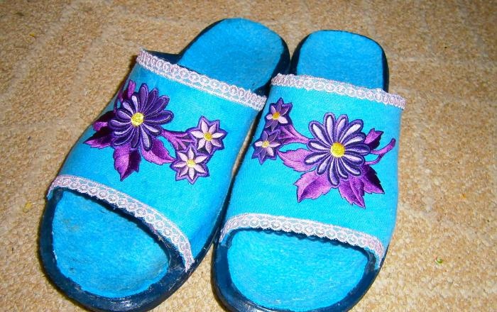 How to make slippers from flip flops
