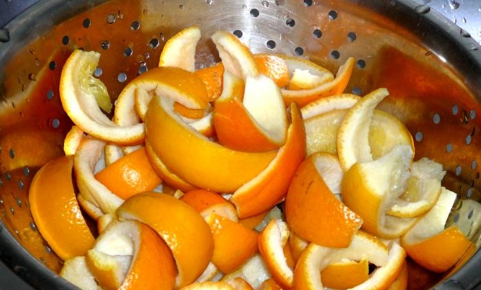 Kandizované pomarančové šupky bez oleja