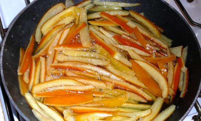 Écorces d'orange confites sans huile