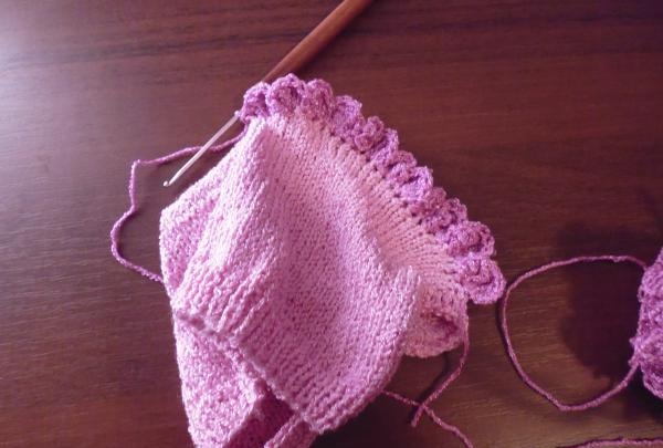 Hat for a newborn girl