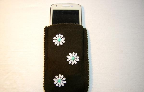 Jednostavna torbica za mobitel