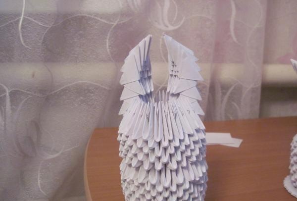 Origami modular Arnab ceria
