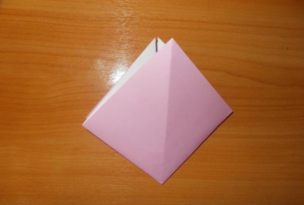 Funny origami snail