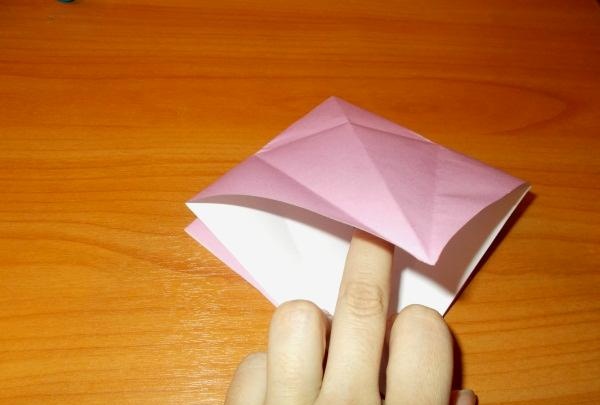 Funny origami snail