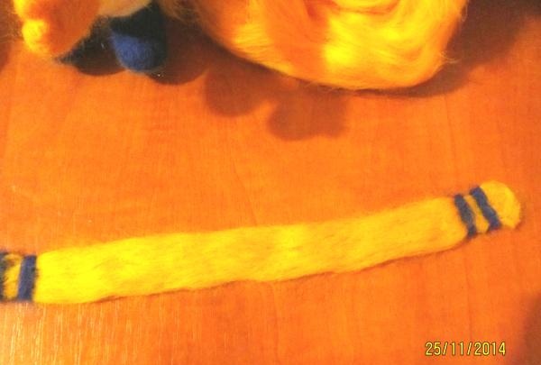 Making a scarf from yellow wool