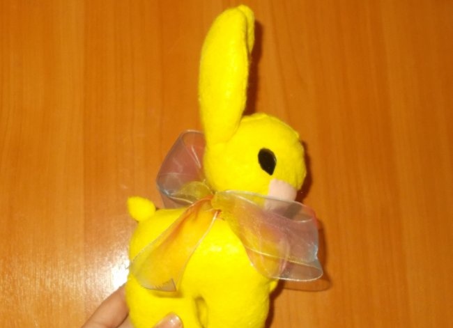 DIY ตุ๊กตากระต่ายสีเหลือง