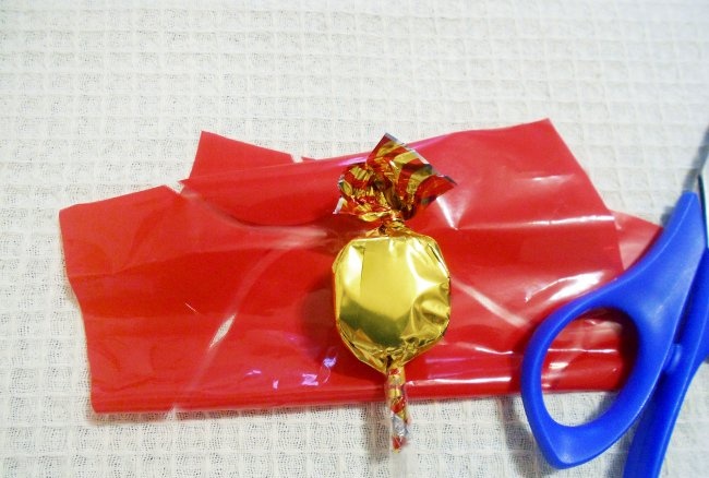 Букет слаткиша у облику срца