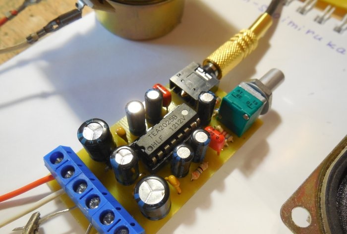 Amplifier batay sa TEA2025b chip
