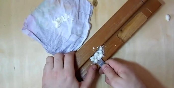Kako ukloniti poliuretansku pjenu