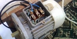 Spustenie trojfázového motora z jednofázovej siete bez kondenzátora
