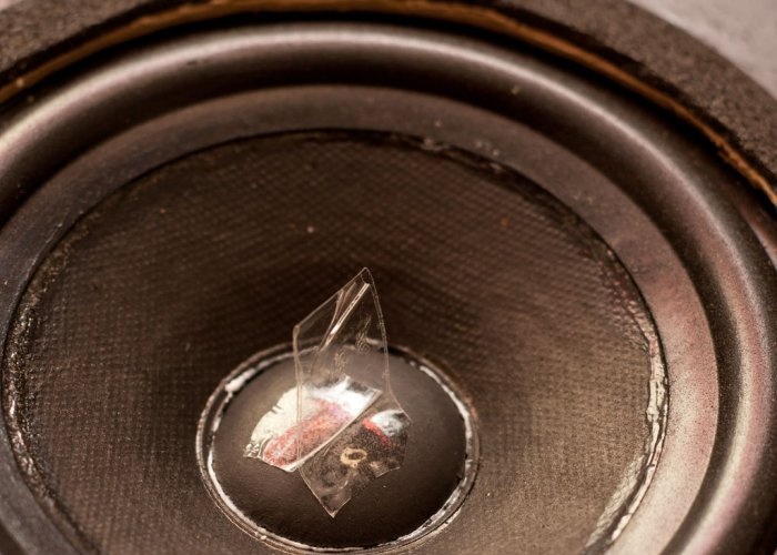 Reparation och restaurering av gamla högtalare