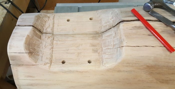 Originální lavice z přírodního dřeva