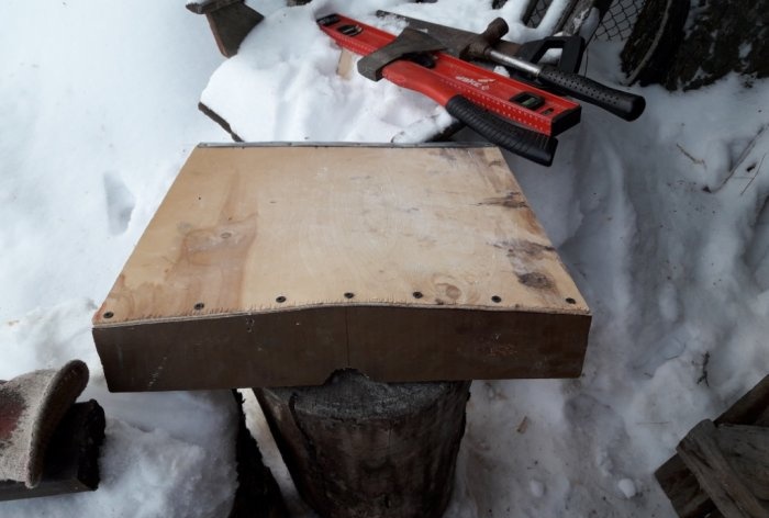 DIY houten sneeuwschep