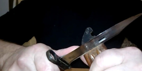 Tricks of a bayonet that not everyone knows about