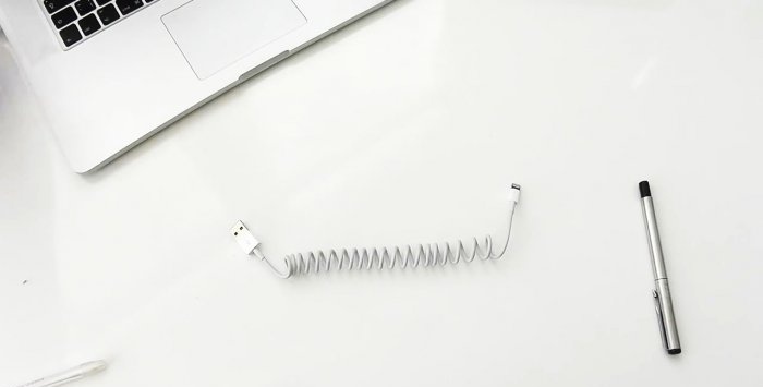 Ako vyrobiť krútený kábel USB z bežného
