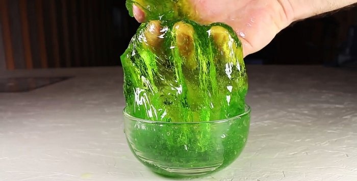 كيفية صنع Lizun أو Slime بيديك