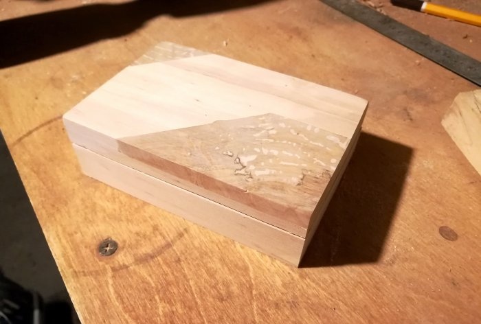 Как да си направим необичайна кутия от елша и бурл