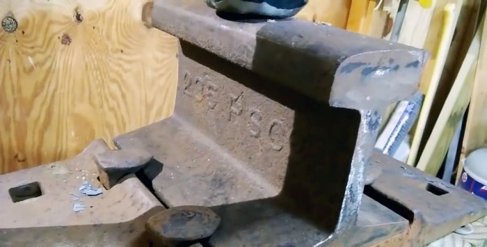Mechanical drive para sa sledgehammer