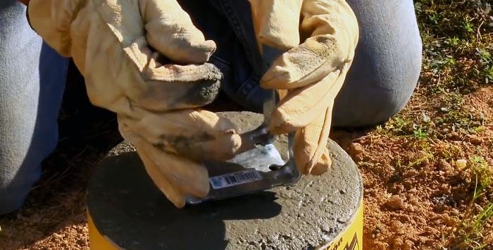 Hvordan raskt og billig helle et fundament på betongstøtter