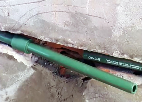 Un tuyau en propylène a été percé Deux technologies de réparation