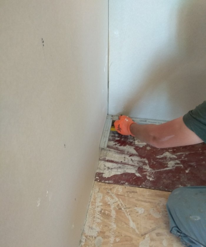 Avretting og etterbehandling av vegger med gipsplater