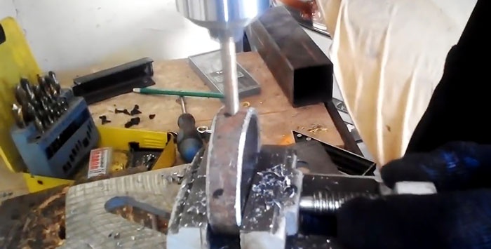 Como fazer rapidamente uma caixa de rolamento a partir de um tubo