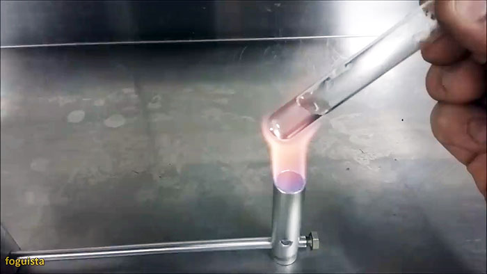 Jak vyrobit lihový hořák se vzdáleným přívodem paliva