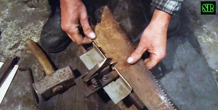 How to cut and sharpen new teeth on an old saw