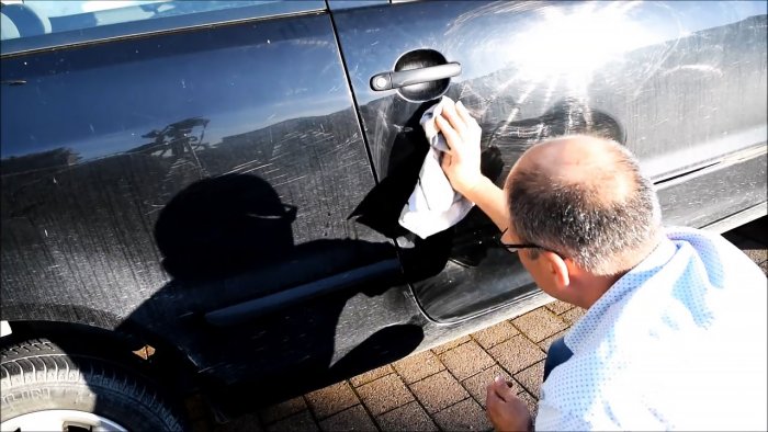 How to easily fix a dent on a car using boiling water and a plunger