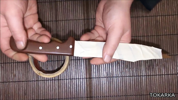 Cum să faci un mâner cauciucat pe un cuțit