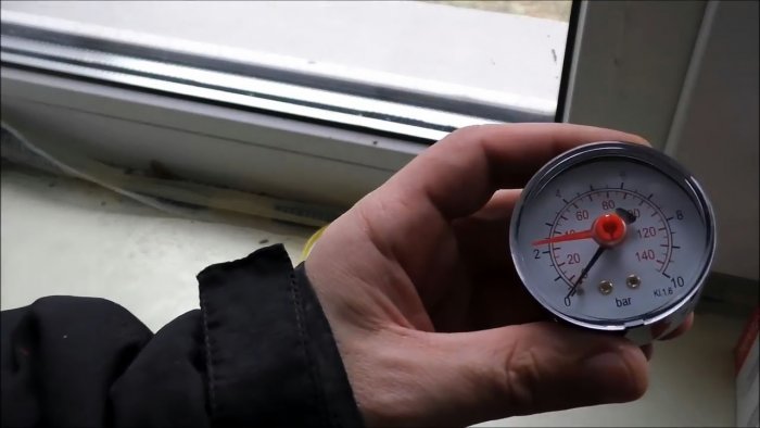 Πώς να συνδέσετε ένα καλοριφέρ αλουμινίου σε ένα στοιχείο θέρμανσης