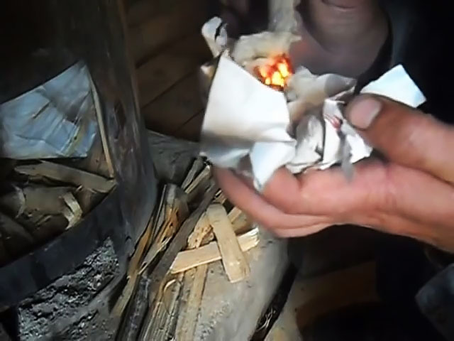El método de Zonov para encender el fuego.