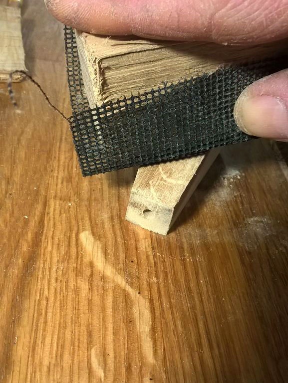 كيفية صنع مخرز بسيط
