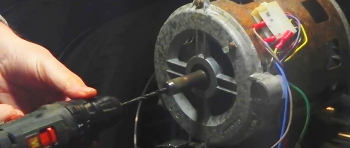 Cómo perforar recto el eje de un motor eléctrico sin torno