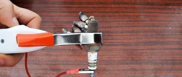 How to make a simple spark plug tester