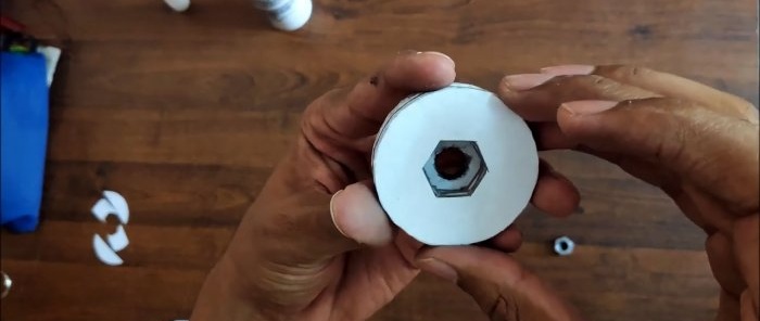 Cara menggunakan sealant silikon dari tiub tanpa pistol
