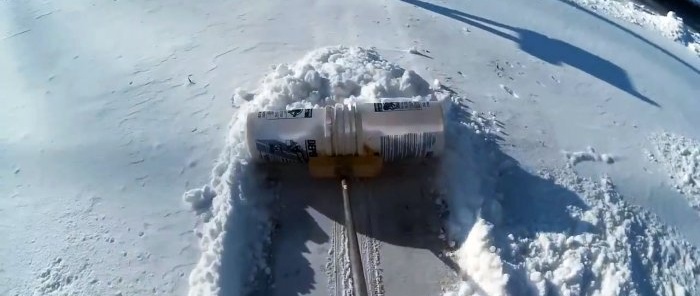 Hoe maak je een sneeuwschep van een stopverfemmer