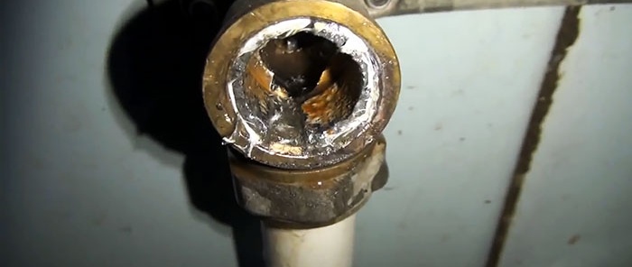 How to unscrew a broken eccentric on a faucet