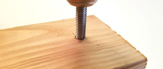 Wood tap from a bolt
