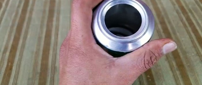 Bagaimana untuk memasang pengumpul suria untuk pemanasan dari tin aluminium