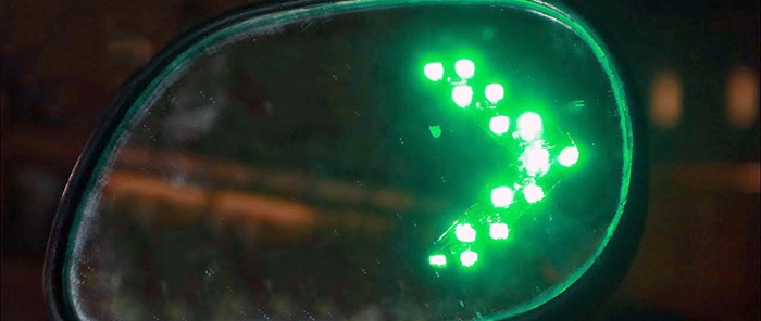 Kaip padaryti LED posūkio signalo kartotuvus galinio vaizdo veidrodžiuose
