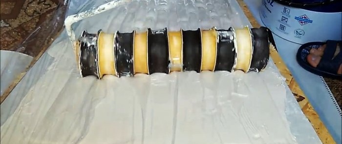 كيفية صنع أسطوانة مزخرفة لتقليد الخيزران باستخدام المعجون