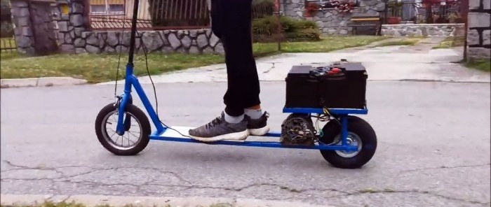 Come realizzare uno scooter elettrico azionato da un generatore per auto