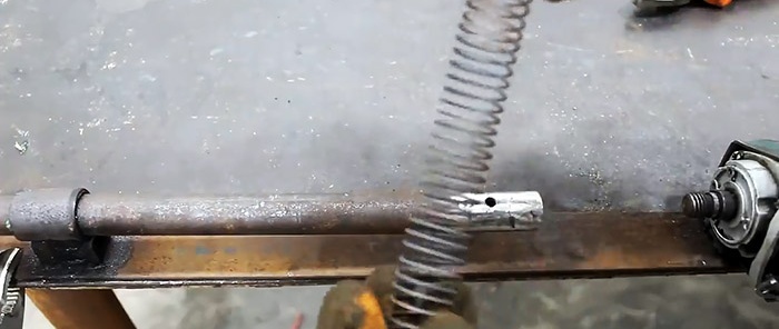 How to make a device for winding springs from a grinder gearbox